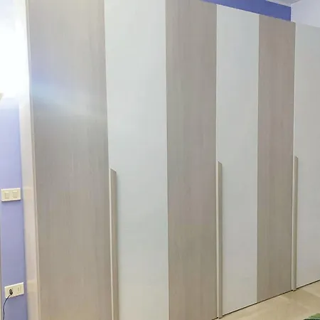 Charming In With 80 M² Balcony Close To Centre Apartman Bari