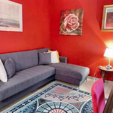 Charming In With 80 M² Balcony Close To Centre *
